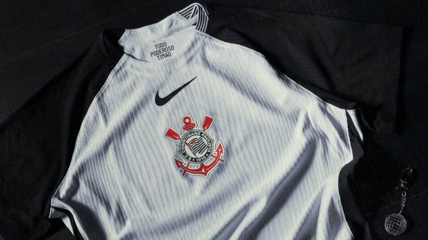 Conselho do Corinthians barra SAF e avança rumo à reeleição de Stabile