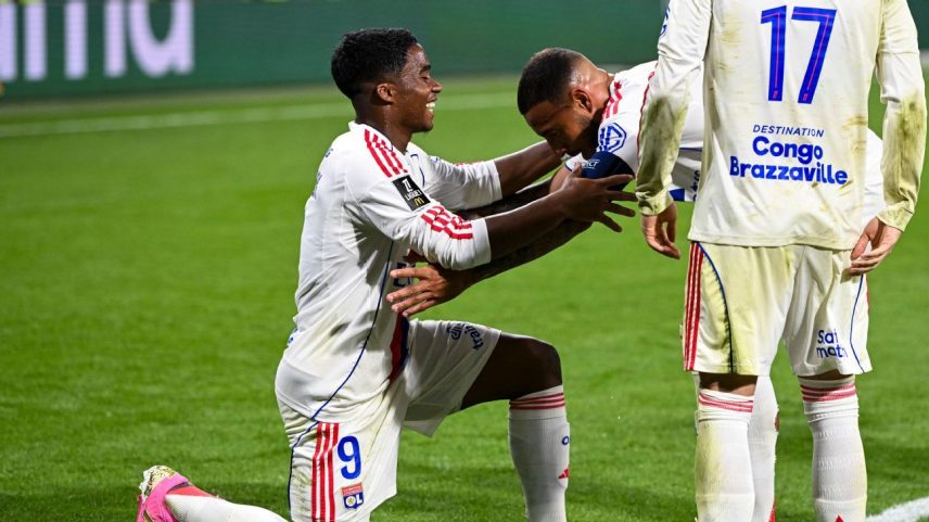 Endrick brilha e decide pelo Lyon contra o Stade Rennais (0:34)