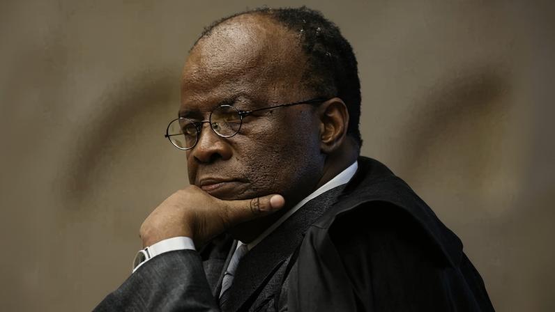 DC confirma Joaquim Barbosa como pré-candidato e Aldo Rebelo reage com protesto