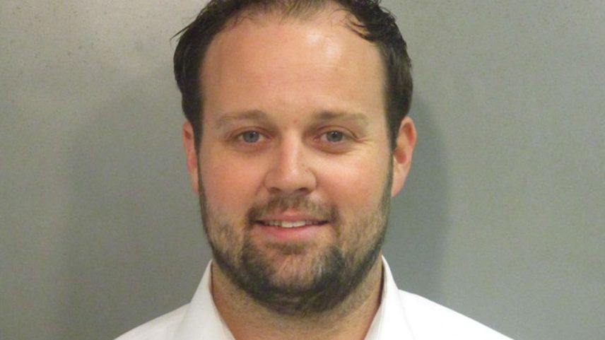 Duggar acusa pais de salvar imagem pública após condenação por pornografia infantil