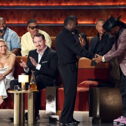 Kevin Hart e Katt Williams encerram rixa em roast da Netflix