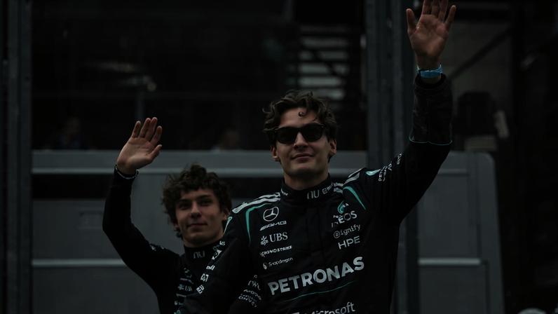 Kimi Antonelli e George Russell em GP da Austrália na F1 2026 (Foto: Sports Press Photo / Sports Press Photo/Fotoarena/Folhapress)