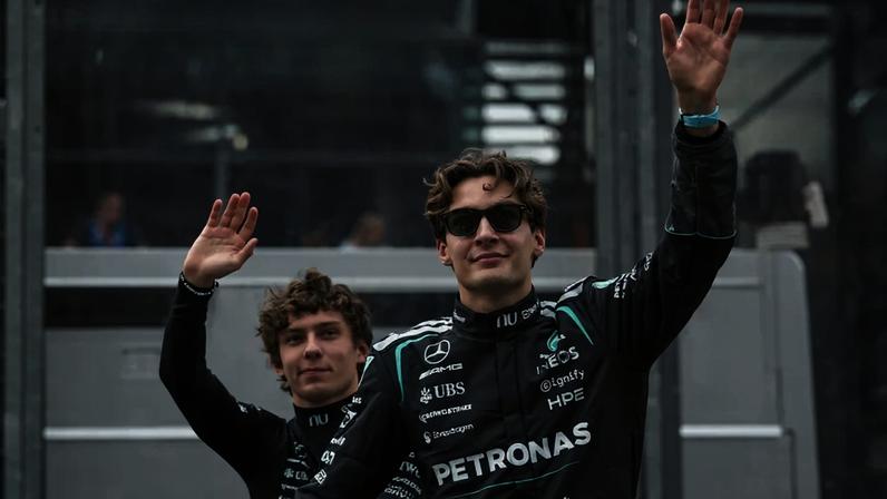 Kimi Antonelli e George Russell no GP da Austrália