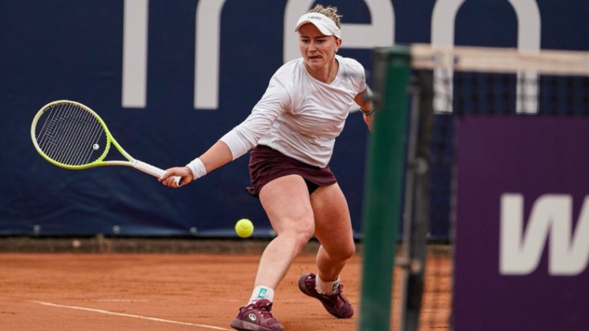 Krejcikova é finalista em Parma; Keys avança às semis no saibro francês
