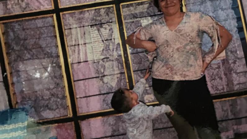 Artistas latinos revelam canções favoritas de Dia das Mães