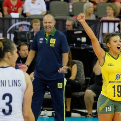 Fabi, Adenízia e outras reagem à aposentadoria de ex-jogadora da seleção
