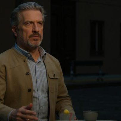 Novo filme acompanha homem de baixo-poly convencido de viver em jogo de PlayStation
