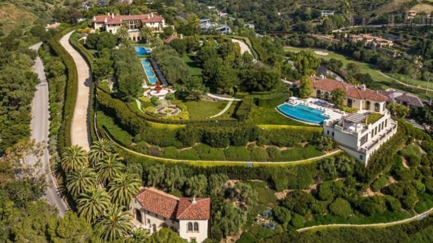 Essa propriedade em Bel-Air foi avaliada em US$ 400 milhões (R$ 1,9 bilhão)