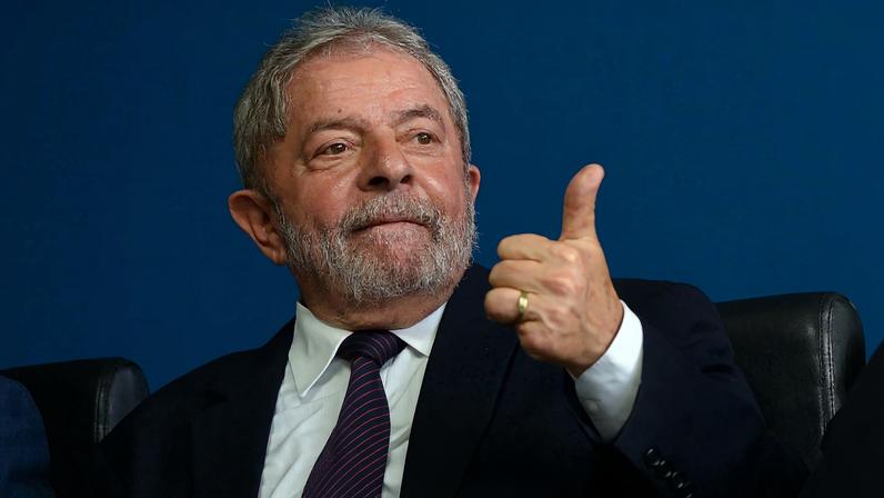 Lula iniciou nas últimas semanas uma maratona de anúncios de governo voltados à melhora de sua imagem cinco meses antes das eleições. (Foto: José Cruz/Agência Brasil.)