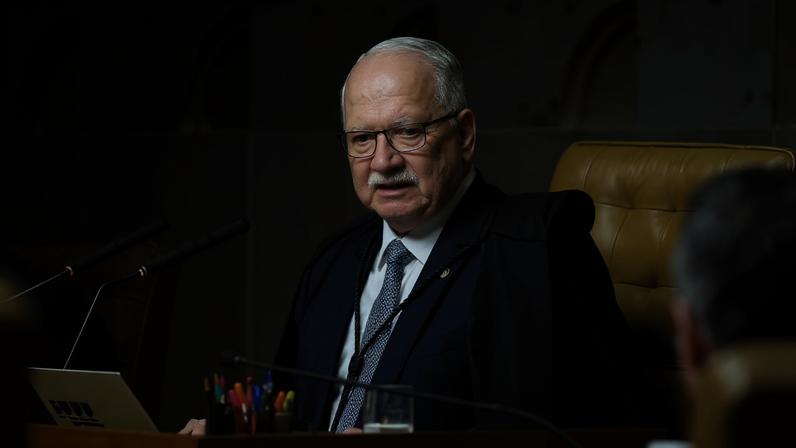 Fachin propõe contracheque único para juízes e reduzir penduricalhos
