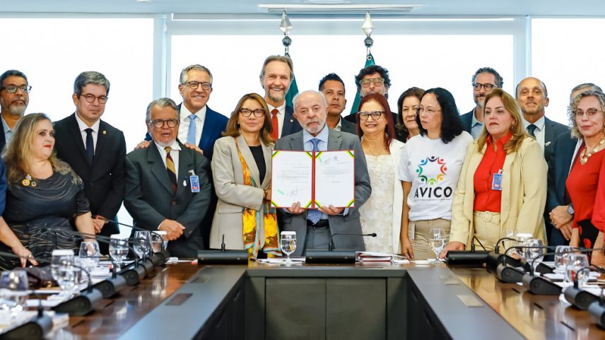 Dia Nacional em memória das vítimas da Covid-19 e homenagens em capitais