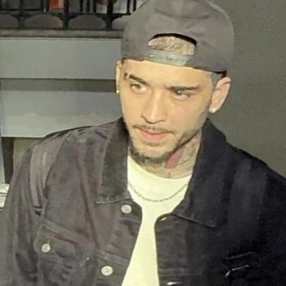 Zayn Malik pede que fãs se afastem ao deixar hotel após tumulto