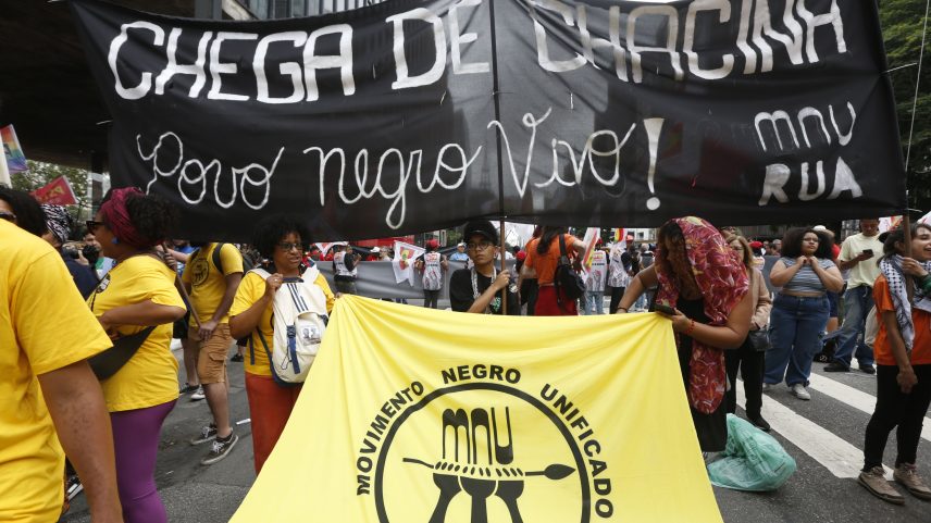 Marcha da Consciência Negra na avenida Paulista — Foto: Paulo Pinto/Agência Brasil