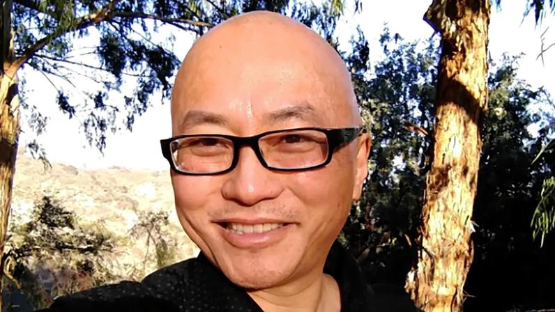 Kenneth Iwamasa, Matthew Perry's assistant.