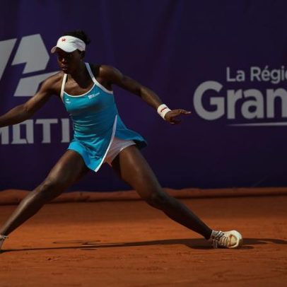 Mboko supera batalha de quase 3h e conquista título de Estrasburgo com Navarro