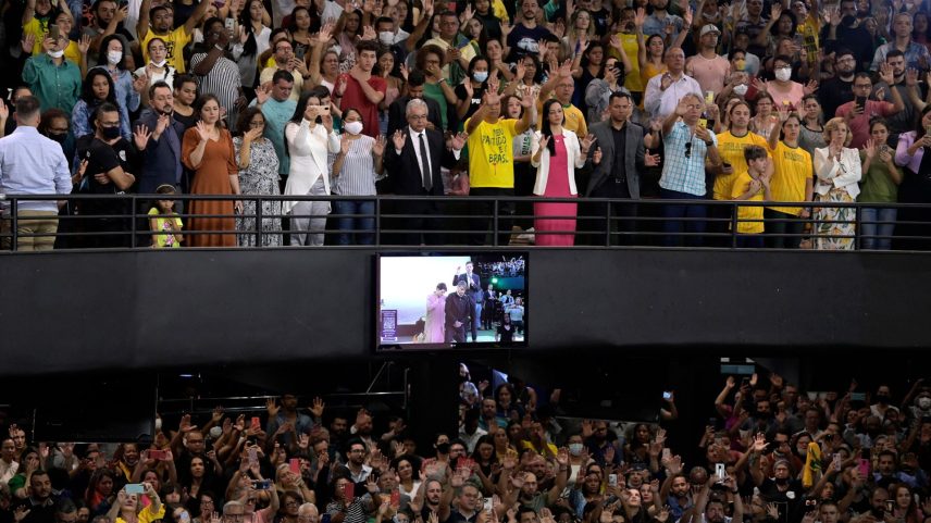 Megachurch envolvida na maior fraude bancária do Brasil