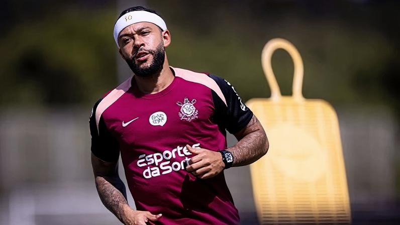Corinthians: Memphis vira dúvida para jogo contra Peñarol por transição física