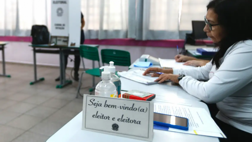 Eleições 2026: eleitor pode se inscrever como mesário voluntário