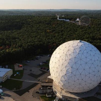 Telescópio Haystack de 37 m abre nova era na pesquisa astrofísica