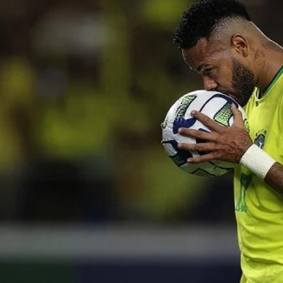 Jogadores pressionaram Ancelotti a convocar Neymar, diz jornal
