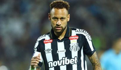 Neymar faz gol e abraça Robinho Jr. em Recoleta x Santos
