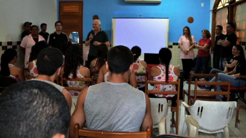 Oposição usa redução da maioridade penal para desviar do escândalo do Master