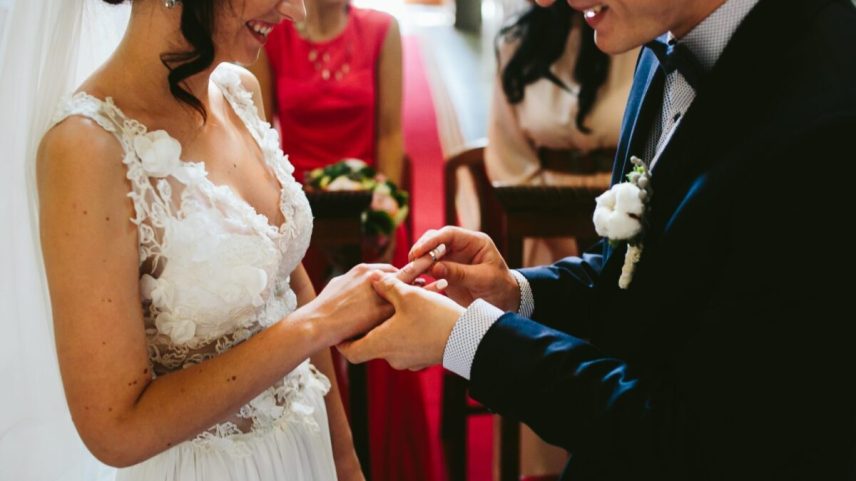 Casar com estilo sem empréstimo: dicas práticas para economizar