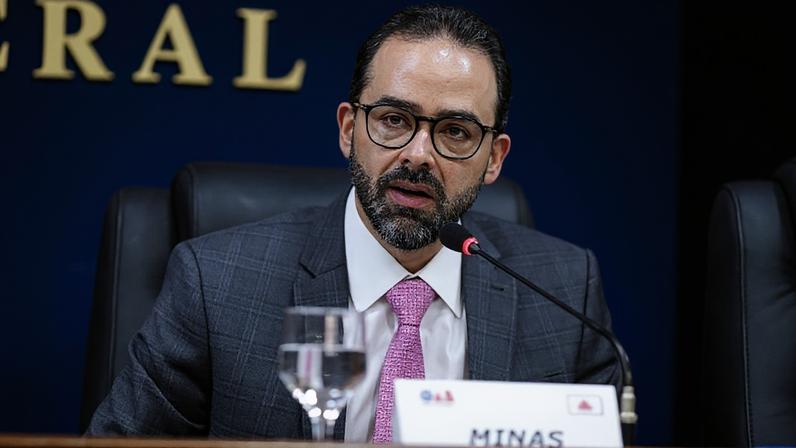Novo advogado de Vorcaro fala em costurar um acordo de delação