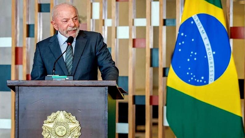 O presidente Lula em discurso no Palácio do Planalto