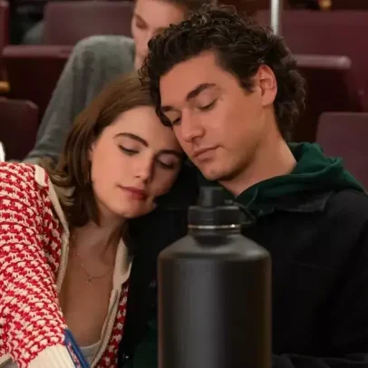 Off Campus: Amores Improváveis estreia no Prime Video com horário