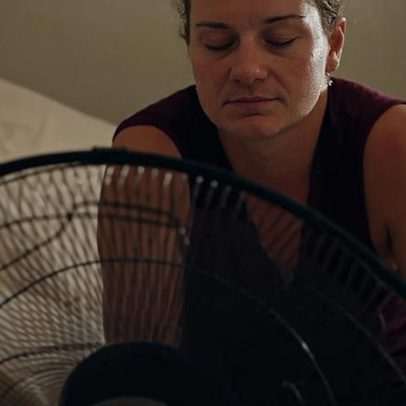 O que é uma noite tropical e como ela ocorre