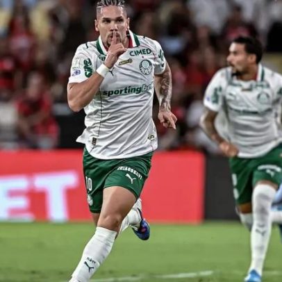 Paulinho explica comemoração após gol contra o Flamengo