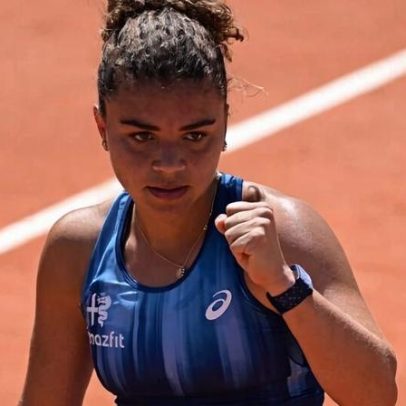 Paolini vence a primeira em Roland Garros; suíças surpreendem