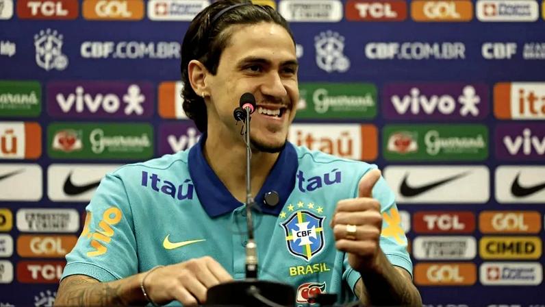 Pedro celebra gol pelo Flamengo e demonstra confiança em convocação para a Copa