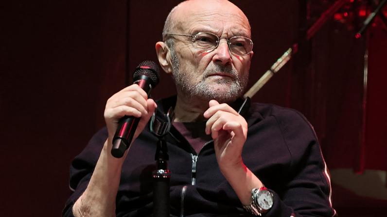 Phil Collins descarta apresentação no Hall da Fama, pode considerar turnê