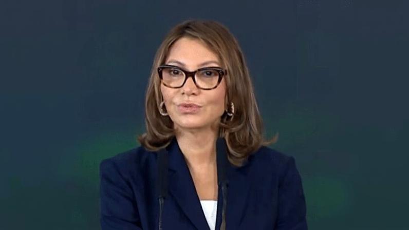 Janja afirma que Cazarré disfarça machismo em opinião e dissemina fake news