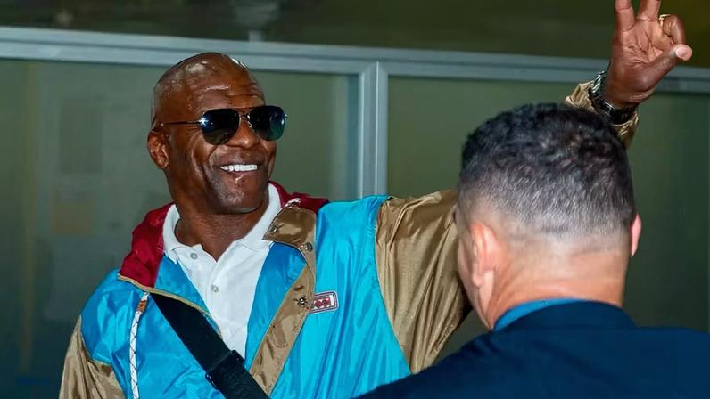 Terry Crews se despede do Brasil — Foto: Eduardo Martins / Brazil News