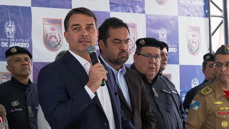 Pedido de Flávio Bolsonaro a Vorcaro é 11% do investimento do Rio no Banco Master