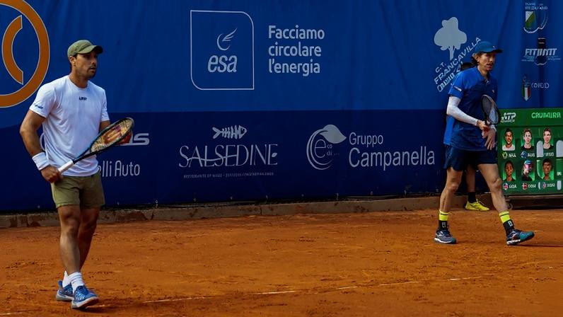 Romboli e Smith vencem na Itália; Saraiva e Britto são eliminados