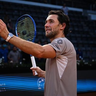 Ruud volta à quadra em Roma e celebra bom desempenho