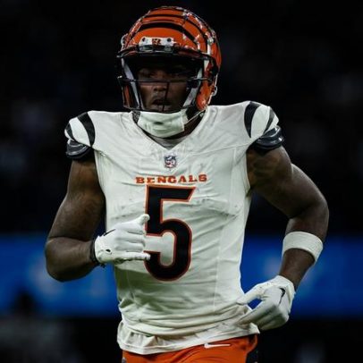Tee Higgins mira 1.000 jardas e 10 TDs na temporada