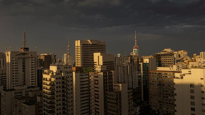 Semana terá chuva frequente e temperaturas mais baixas em São Paulo