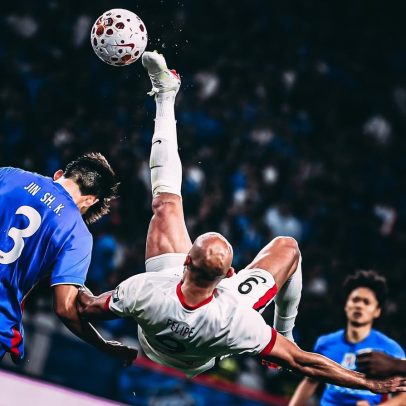 Brasileiro brilha na China: cinco gols em quatro jogos e duas bicicletas