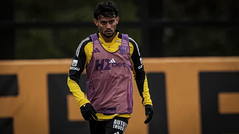 Atlético-MG toma decisão sobre Scarpa em negociação