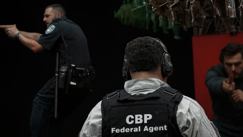 Treinador de armas da ICE envolvido em pelo menos 4 tiroteios letais