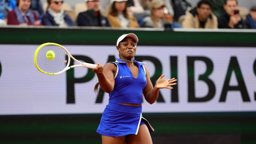 Stephens vence mais uma no quali de Paris; Pliskova e Andreescu caem