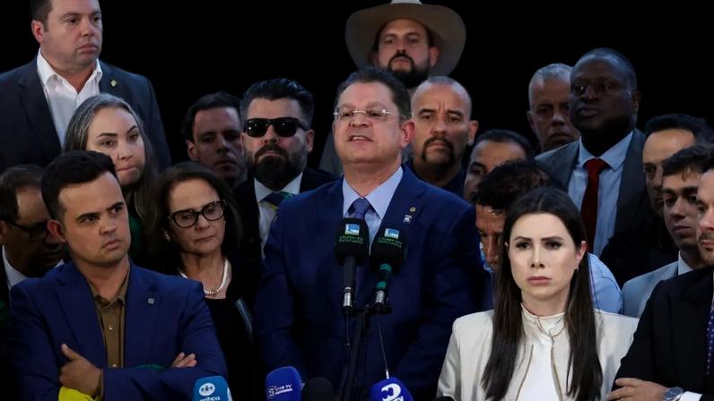 Proposta vem sendo articulada pela oposição em reação à decisão do ministro Alexandre de Moraes de suspender a Lei da Dosimetria. (Foto: Alan Santos/Câmara dos Deputados)