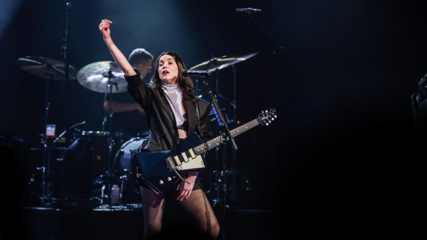 St. Vincent Confia em 'Kid Charlemagne' de Steely Dan