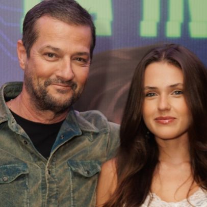 Marcelo Serrado aparece com a filha mais velha em pré-estreia