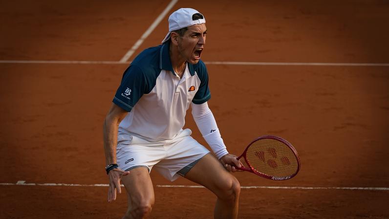 Tabilo e Carreño vencem em Valência; Berrettini e Bautista caem